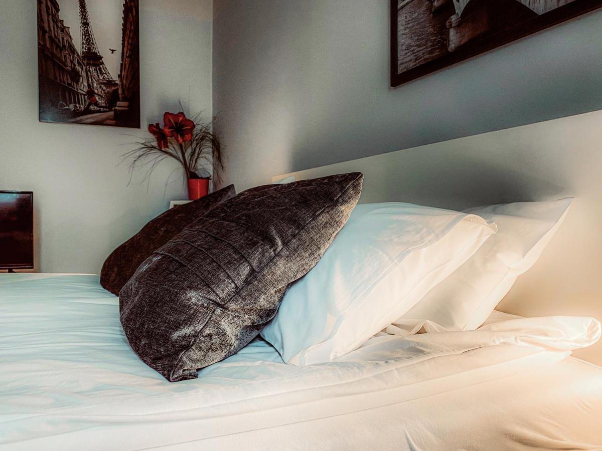Apartment Next To Wawel Castle, Vistula River & Old Town Cracow Krakow Luaran gambar